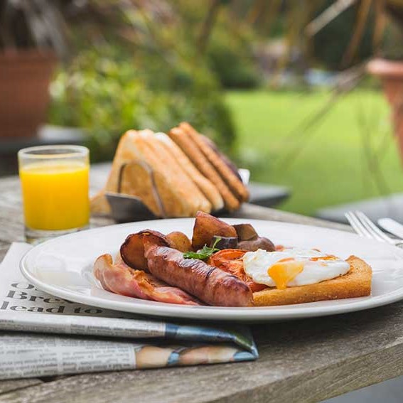 Breakfast for Two